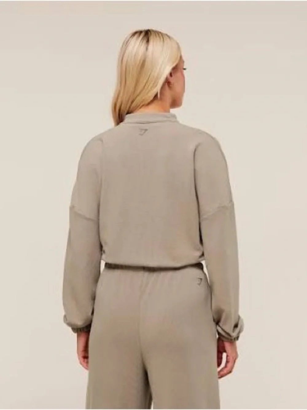 GYMSHARK - Waffle Midi Zip Up Jacket
Lifestyle Brown - Picture 4 of 11